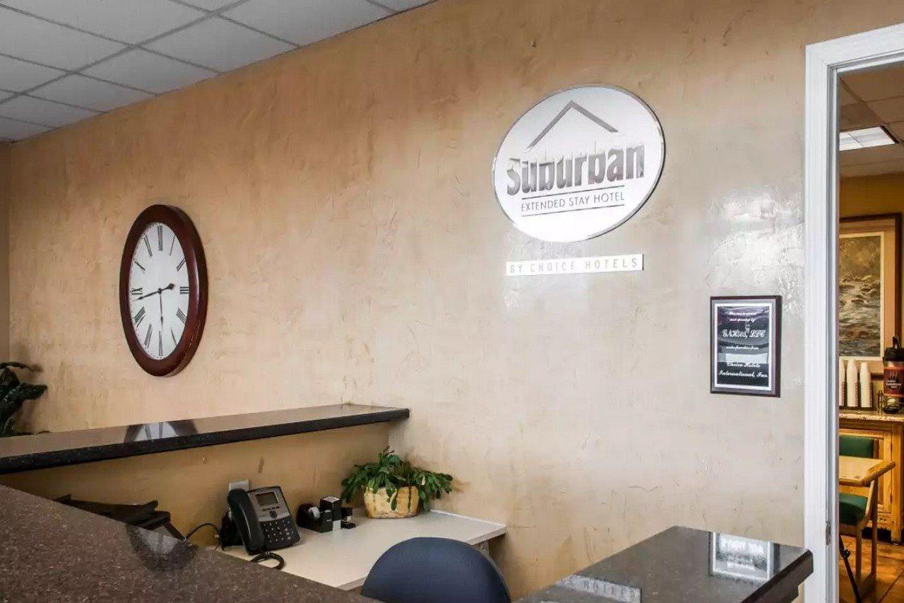 Suburban Studios East Albuquerque Exterior photo